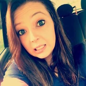 Meet your Posher, Mikayla